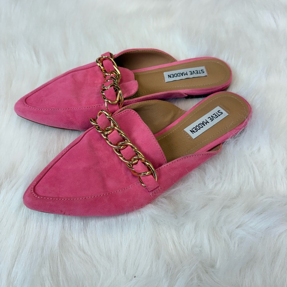 Steve Madden Pink Mules with Gold Chain